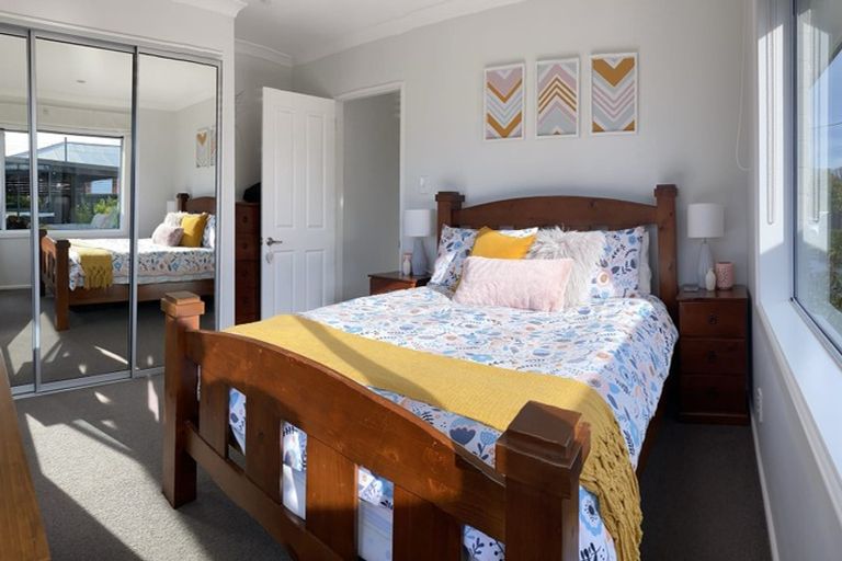 Photo of property in 68 Greenhaven Drive, Burwood, Christchurch, 8083