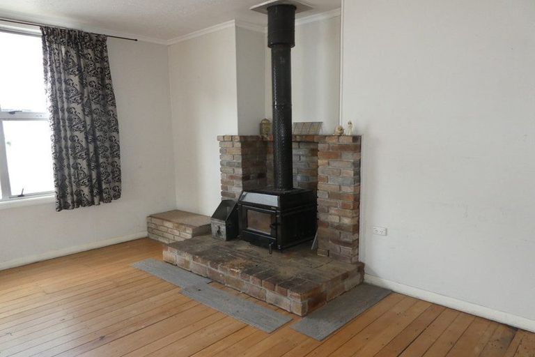 Photo of property in 33 Murray Street, Greymouth, 7805