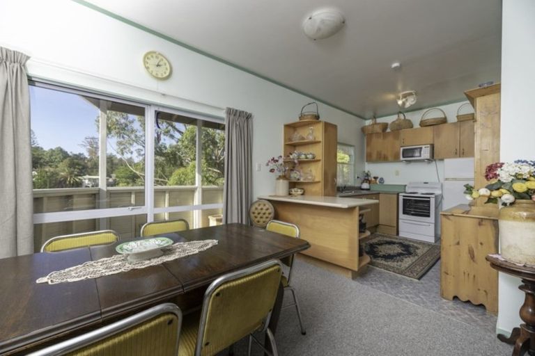 Photo of property in 10 Station Road, Kawakawa, 0210
