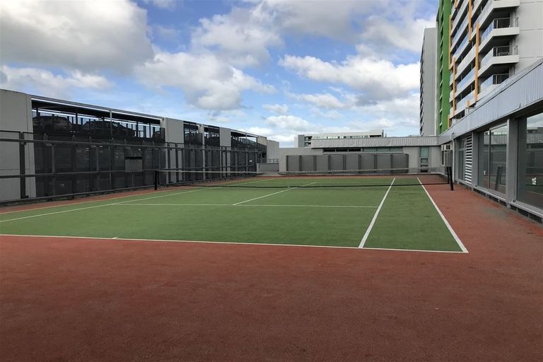 Photo of property in Scene Two Apartments, 805/18 Beach Road, Auckland Central, Auckland, 1010