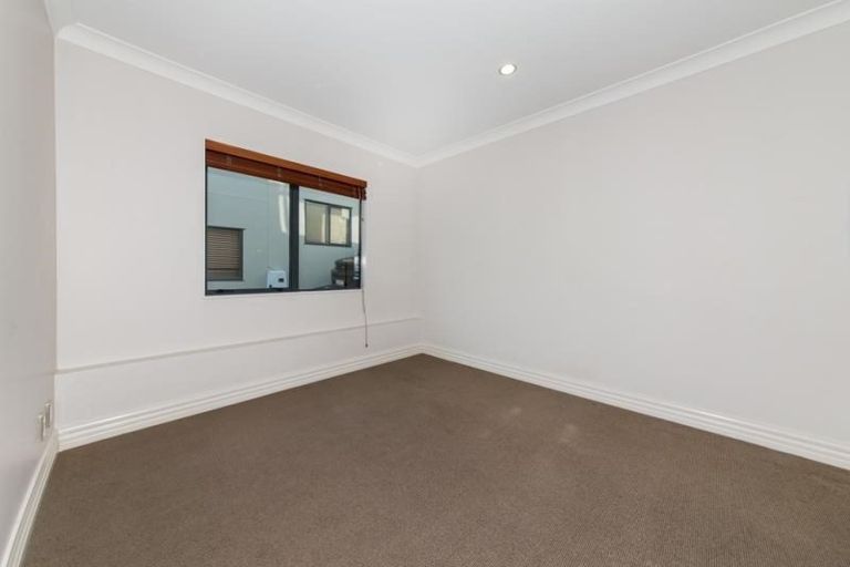 Photo of property in 13 St Johns Road, Saint Johns, Auckland, 1072