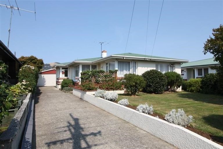 Photo of property in 27 Tyne Street, Mosgiel, 9024