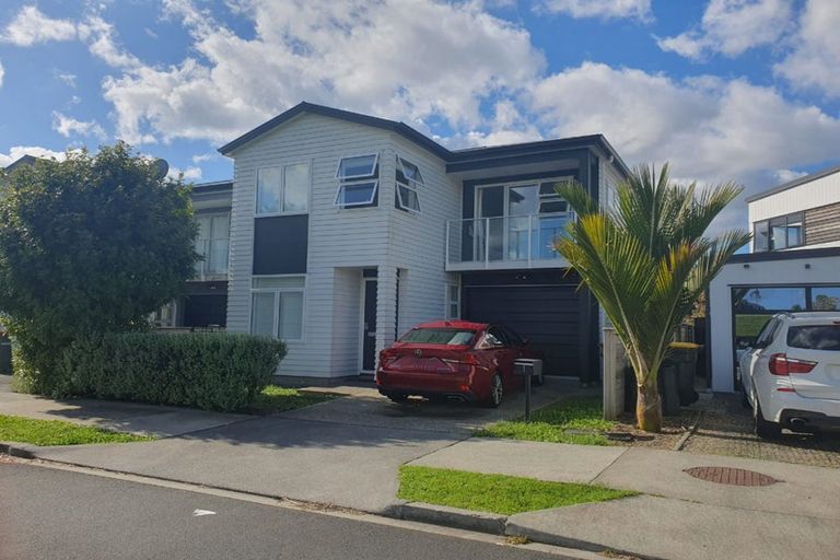 Photo of property in 3 Lockheed Street, Hobsonville, Auckland, 0618