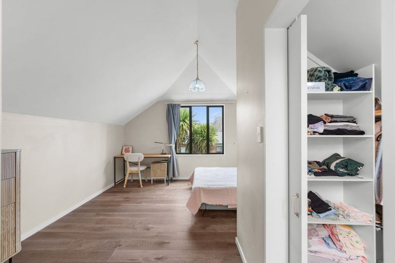 Photo of property in 1/8 Cottesmore Close, Burnside, Christchurch, 8053