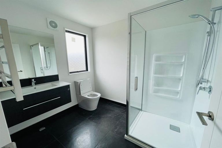 Photo of property in 63c Waimairi Road, Upper Riccarton, Christchurch, 8041