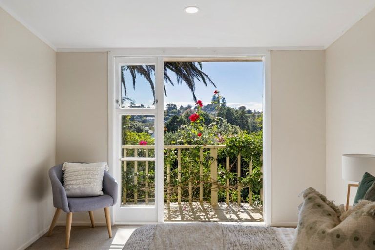 Photo of property in 1 Winiata Street, Brookfield, Tauranga, 3110