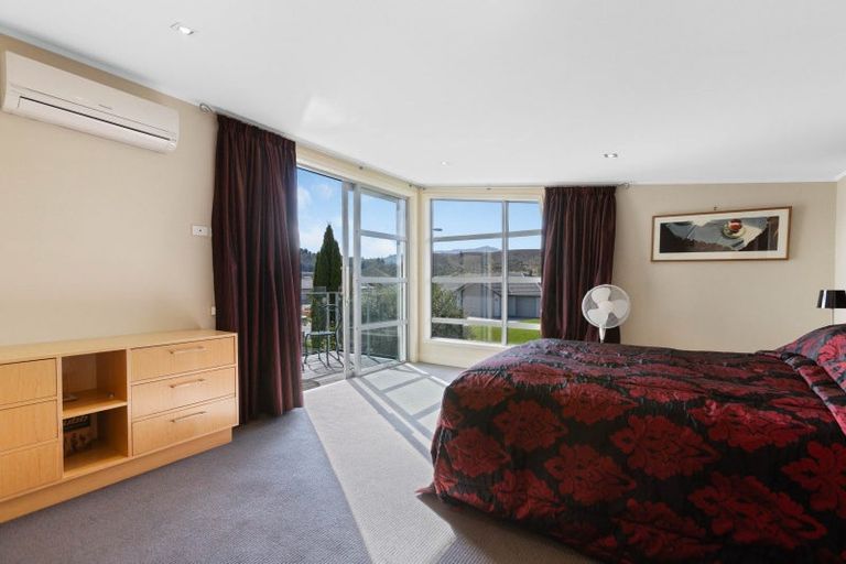 Photo of property in 28 Chandler Crescent, Clyde, 9330