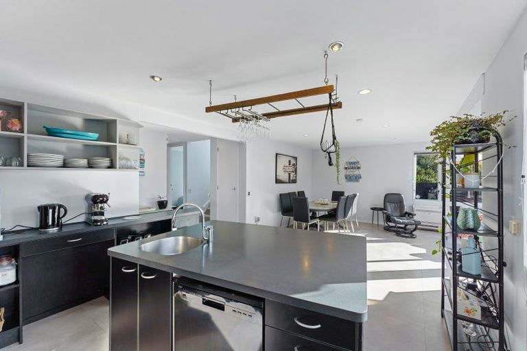 Photo of property in 12 Scott Avenue, Otaki Beach, Otaki, 5512