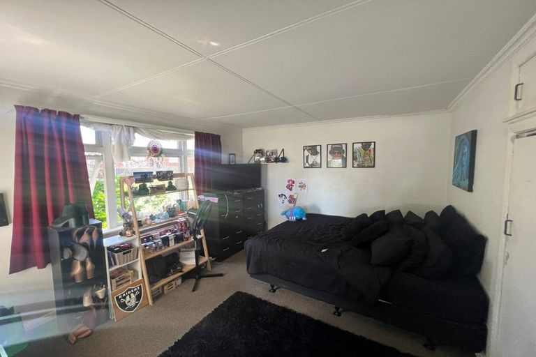 Photo of property in 25 Kings Drive, Levin, 5510