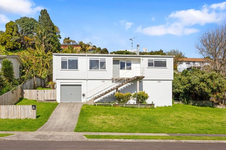 Photo of property in 41 Dingadee Street, Welcome Bay, Tauranga, 3112