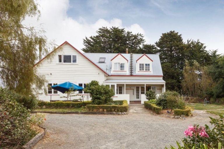 Photo of property in 101 Finnis Road, Pohangina, Feilding, 4775