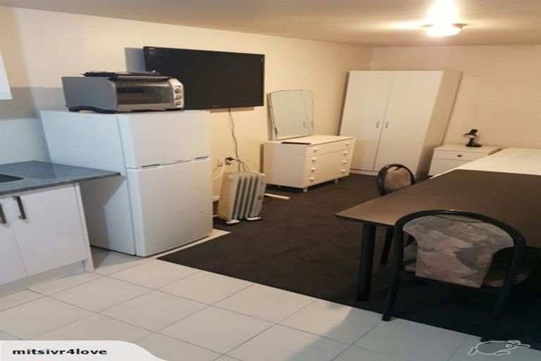 Photo of property in 17 Ebony Street, Bishopdale, Christchurch, 8053