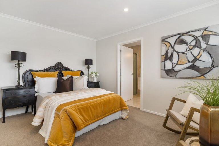 Photo of property in 2 Gibraltar Street, Howick, Auckland, 2014