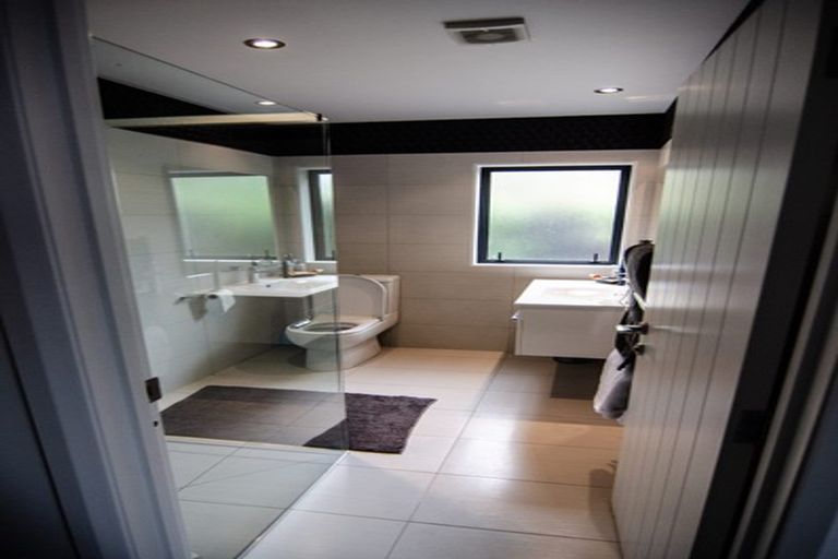 Photo of property in 76b Stanley Avenue, Palmerston North, 4414