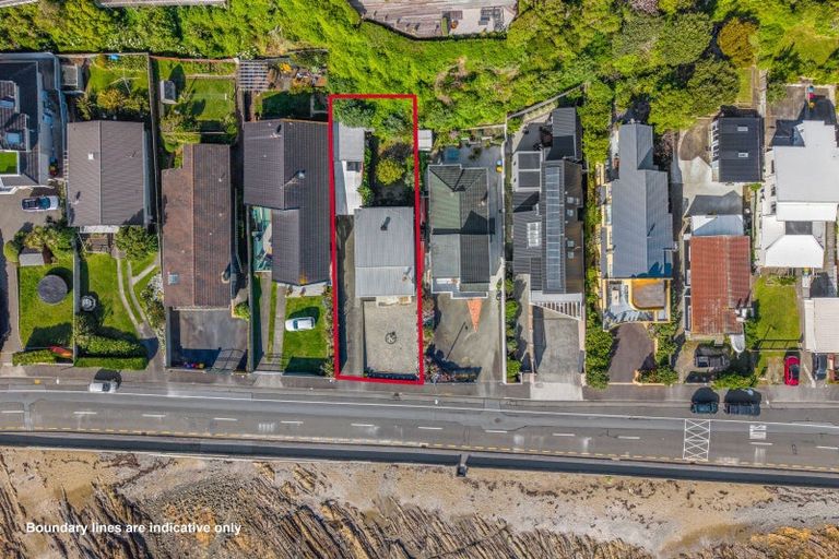 Photo of property in 20 Sunset Parade, Plimmerton, Porirua, 5026