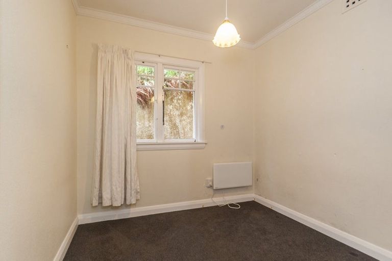 Photo of property in 1/51 Barnard Street, Wadestown, Wellington, 6012