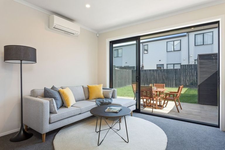 Photo of property in 63 Mapou Road, Hobsonville, Auckland, 0616