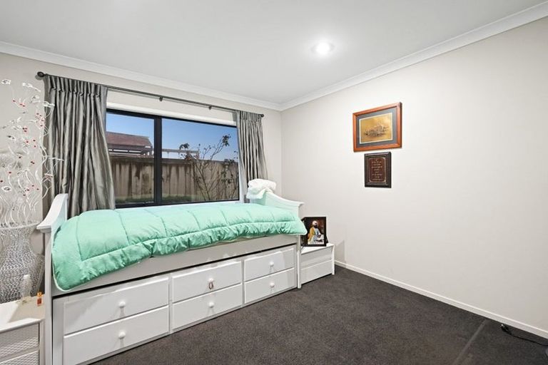 Photo of property in 14 Castleton Way, Flagstaff, Hamilton, 3210