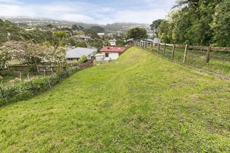 Photo of property in 53 Fraser Avenue, Johnsonville, Wellington, 6037