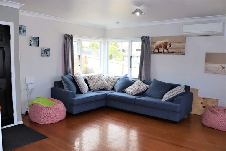 Photo of property in 2/57 Mahia Road, Manurewa, Auckland, 2102