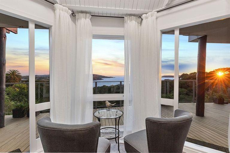 Photo of property in 29 The Track, Plimmerton, Porirua, 5026