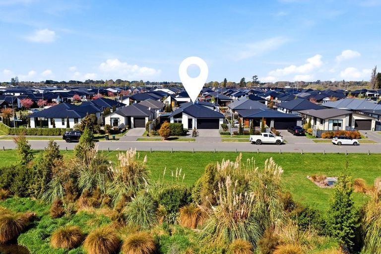Photo of property in 36 Borderdale Street, Belfast, Christchurch, 8051