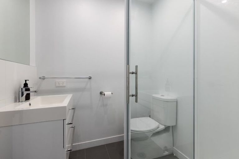 Photo of property in 6/24 Princess Terrace, Newtown, Wellington, 6021