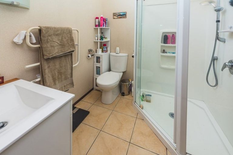 Photo of property in 56 Exeter Crescent, Springvale, Whanganui, 4501