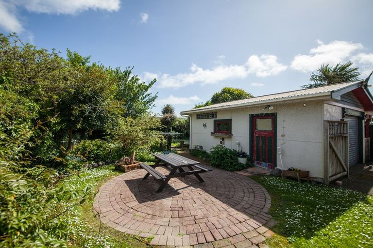 Photo of property in 36 Stewart Crescent, Hokowhitu, Palmerston North, 4410