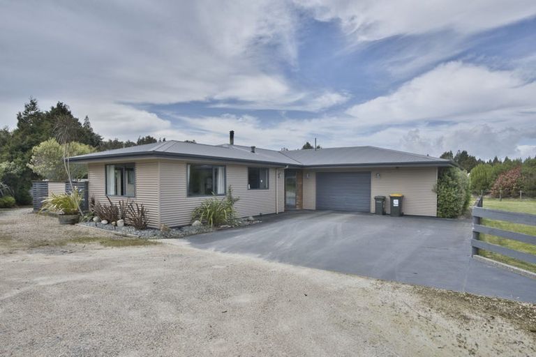Photo of property in 239 Keogans Road, Arahura Valley, Hokitika, 7882