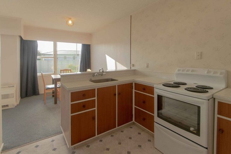 Photo of property in 7/90 Gloucester Street, Greenmeadows, Napier, 4112