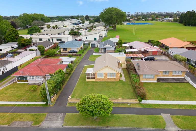 Photo of property in 8a Carisbrooke Street, Katikati, 3129