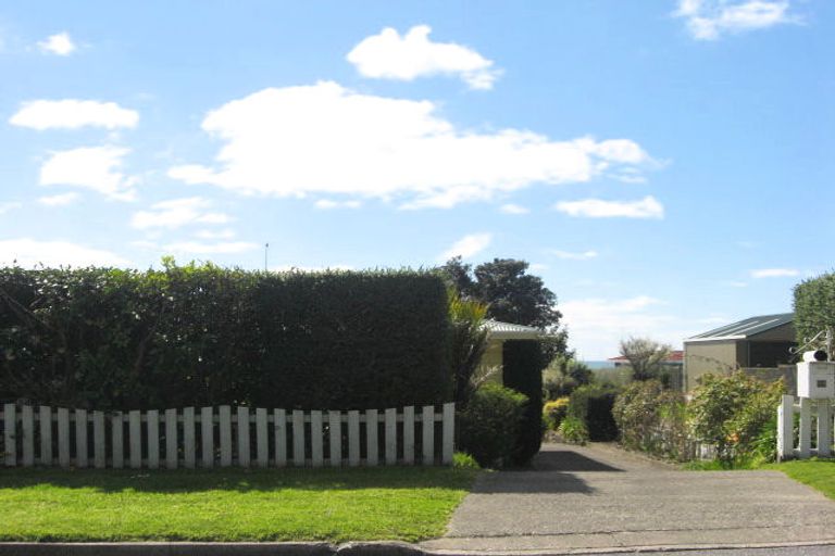 Photo of property in 82 Pakeha Street, Matata, Whakatane, 3194