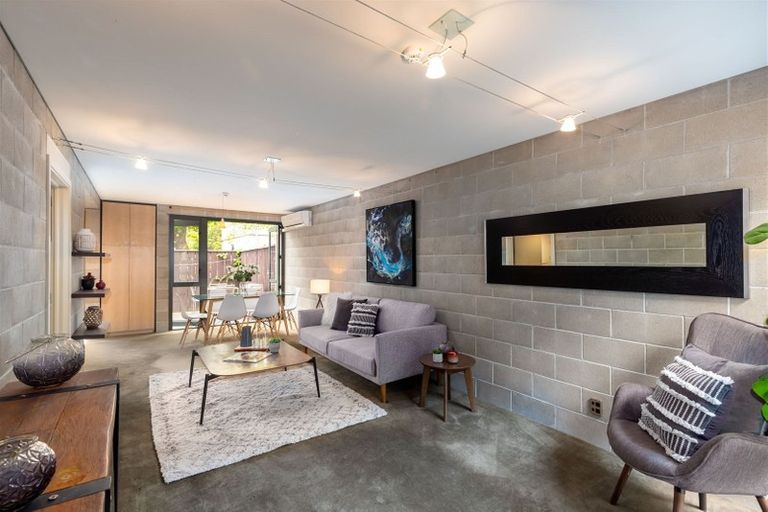 Photo of property in 7/868 Colombo Street, Christchurch Central, Christchurch, 8013