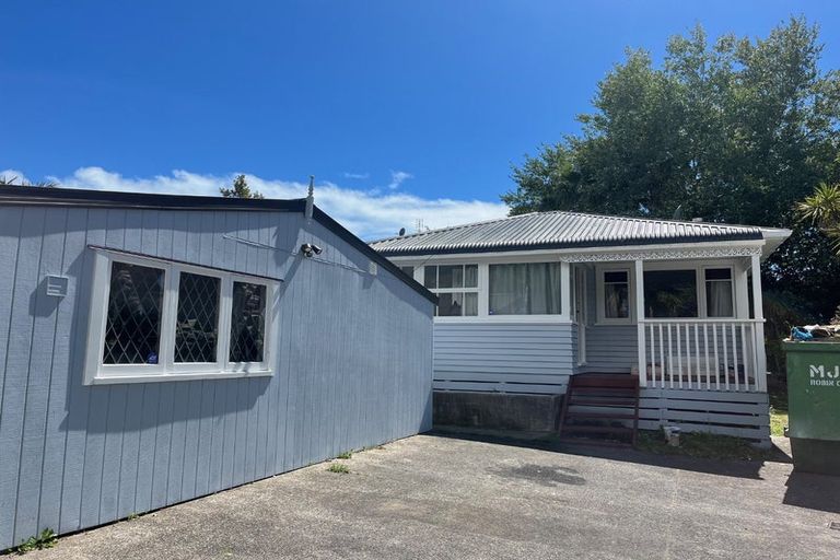 Photo of property in 346 Whangaparaoa Road, Stanmore Bay, Whangaparaoa, 0932