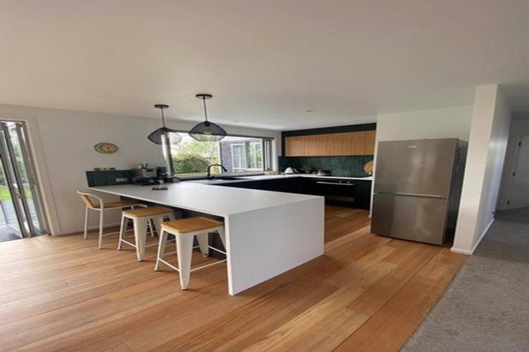 Photo of property in 22 Frye Crescent, Albert Town, Wanaka, 9305