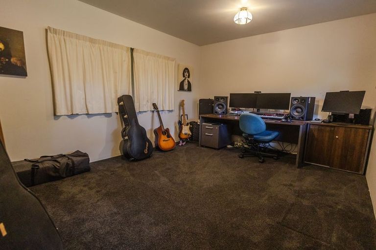 Photo of property in 30 Stanton Crescent, Karoro, Greymouth, 7805