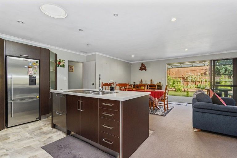 Photo of property in 25 Heathfield Avenue, Huntington, Hamilton, 3210