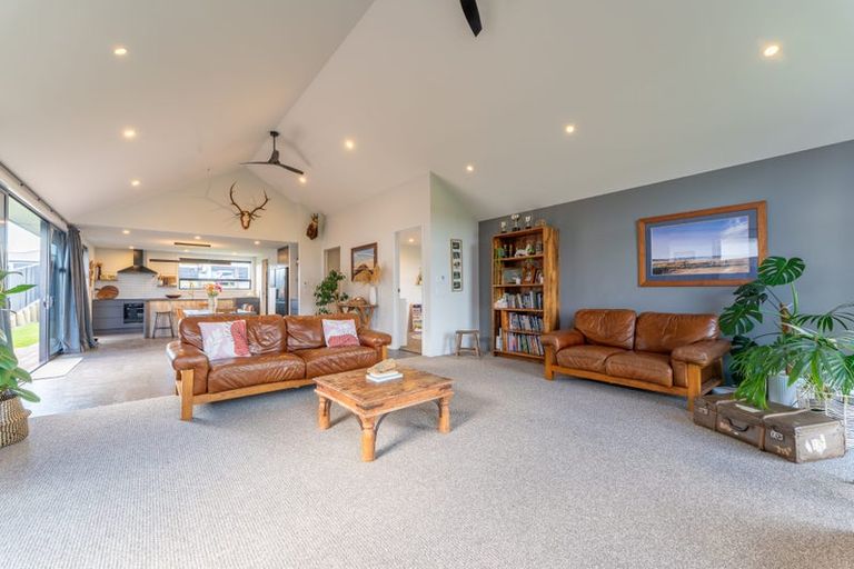 Photo of property in 14 Gimbal Place, Gleniti, Timaru, 7910
