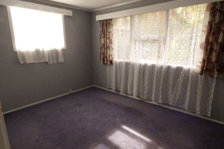 Photo of property in 144 Woodlands Park Road, Titirangi, Auckland, 0604