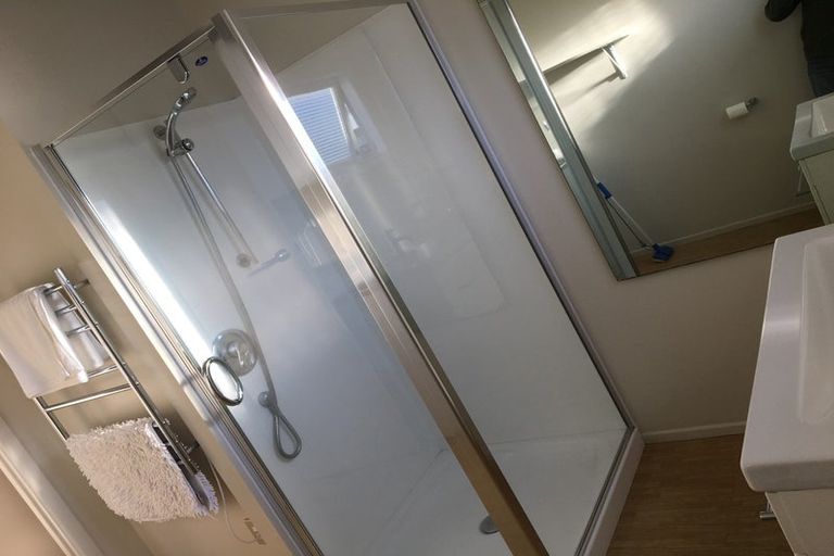 Photo of property in 3/23a Hamblyn Street, Strandon, New Plymouth, 4312