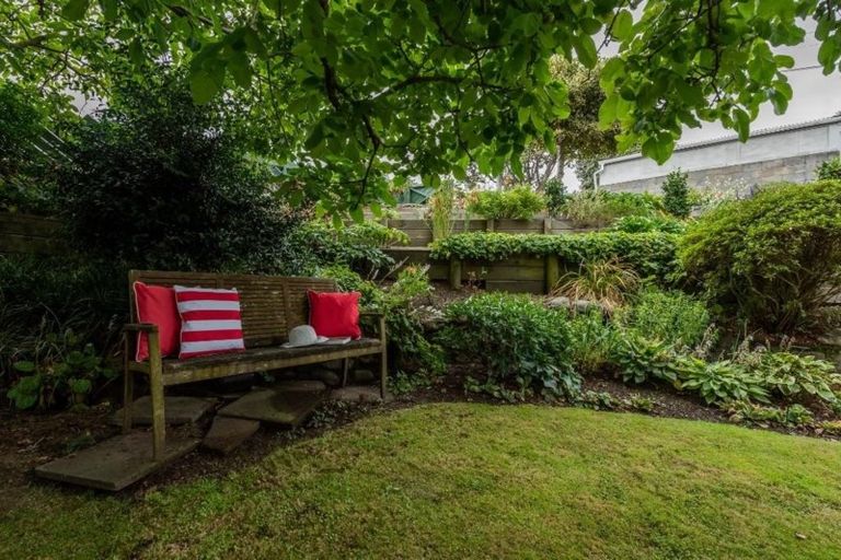 Photo of property in 5 Kaka Road, Raumati Beach, Paraparaumu, 5032