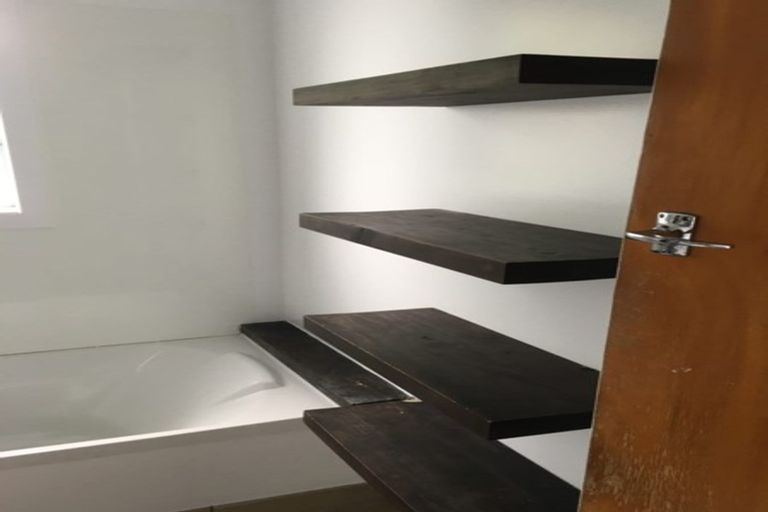 Photo of property in 52 Morris Road, Hillcrest, Hamilton, 3216