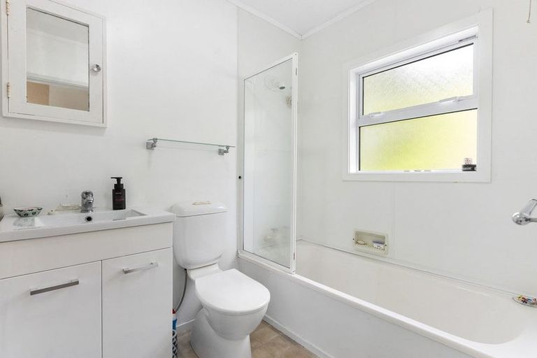 Photo of property in 62b Warwick Street, Wilton, Wellington, 6012