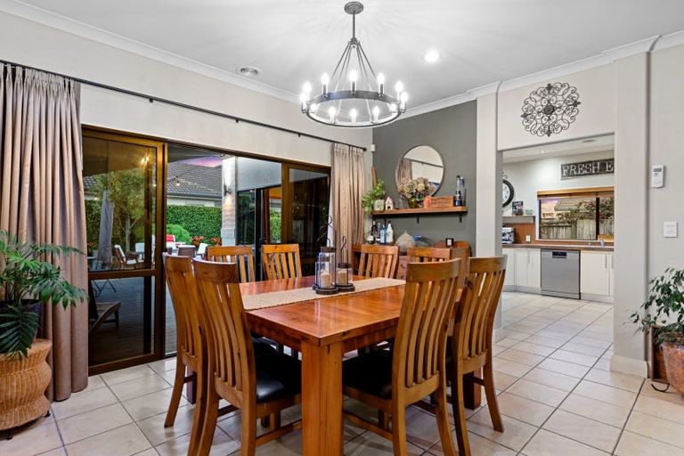 Photo of property in 86 Beachwater Drive, Papamoa Beach, Papamoa, 3118