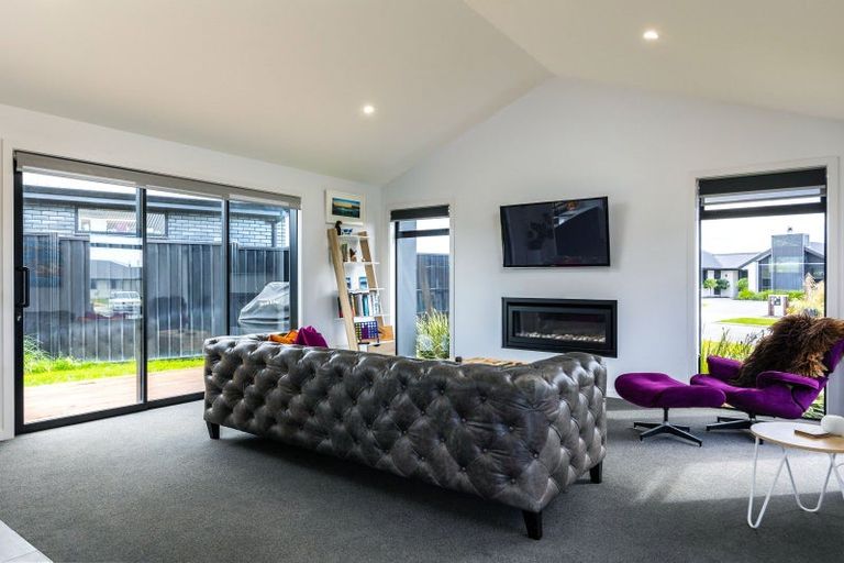 Photo of property in 15 Catalina Crescent, Burleigh, Blenheim, 7201