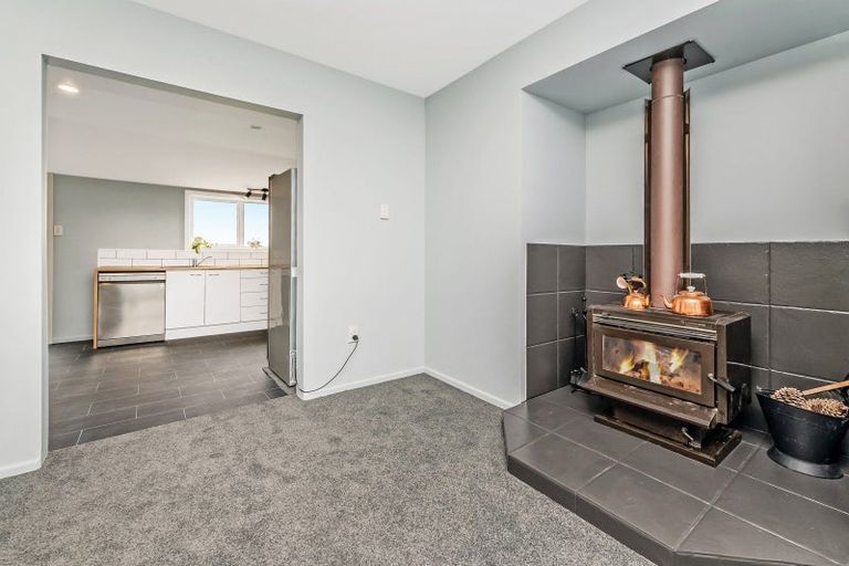 Photo of property in 98 Searles Road, Sheffield, 7580