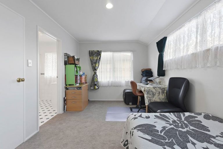 Photo of property in 60 Millen Avenue, Pakuranga, Auckland, 2010