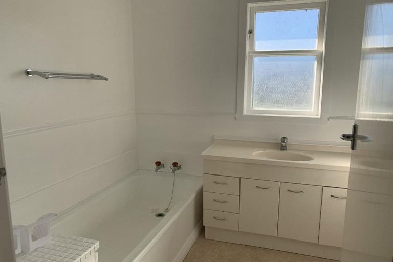 Photo of property in 81 Alexandra Street, Marton, 4710