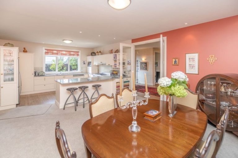 Photo of property in 17a Hamilton Avenue, Ilam, Christchurch, 8041